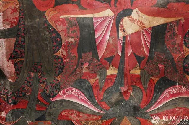 700年寺庙发现藏传佛教珍贵塑像 色彩犹新